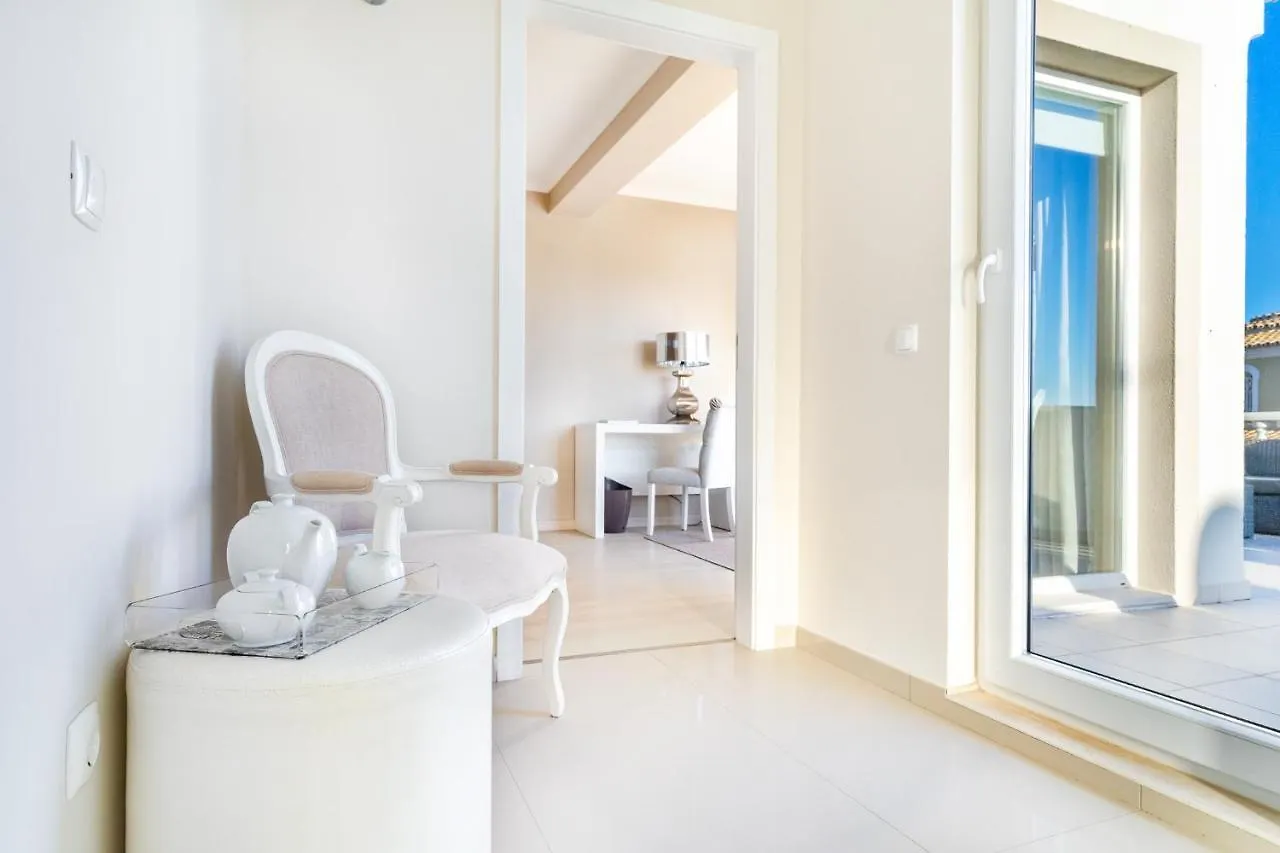 Whome | Prime Hideaway Luxury Villa Quarteira Portugal